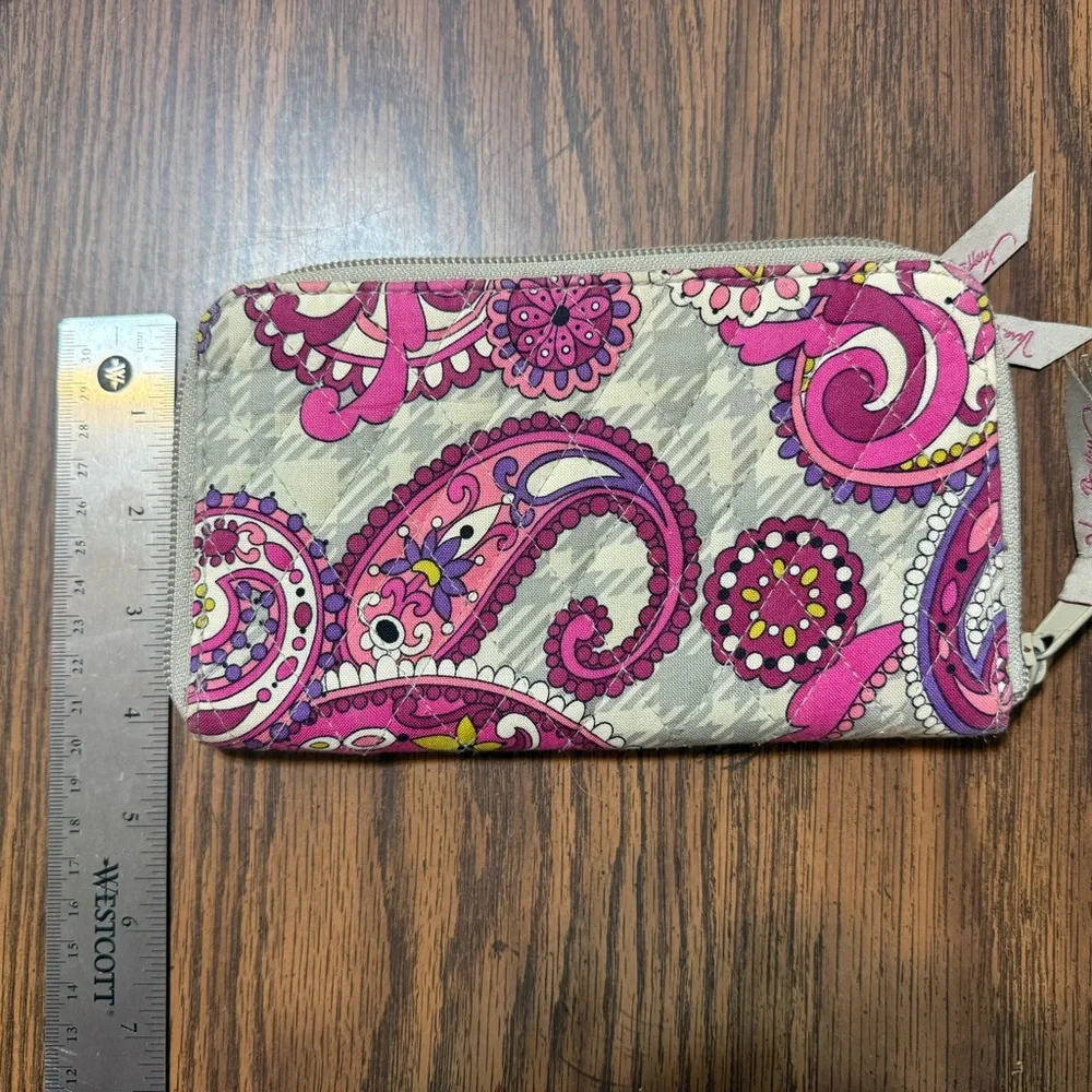 Vera Bradley Pink Paisley Zip Around Wallet Clutch Organizer Travel Bag